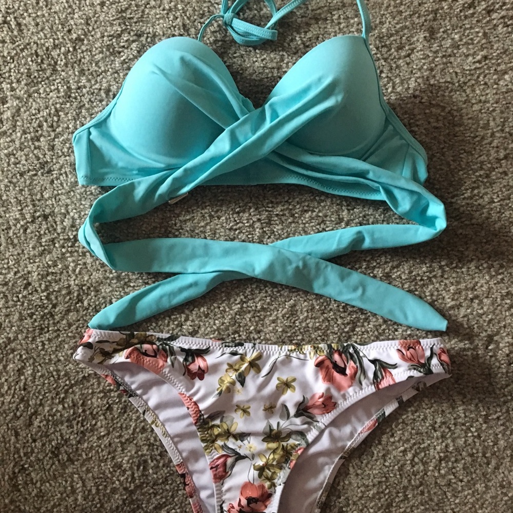 Cupshe Bikini